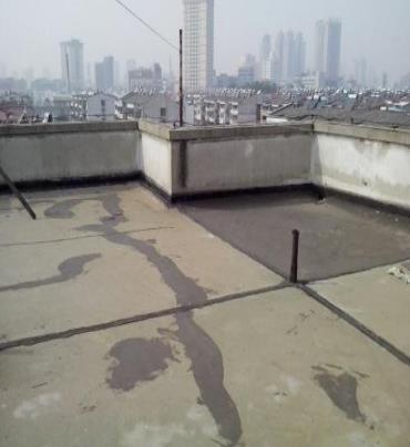 翁牛特漏水维修 楼顶漏水是什么原因，楼顶漏水维修方法是什么?